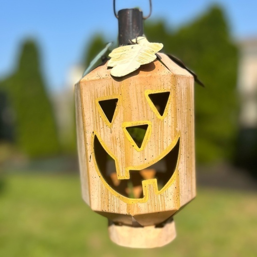 Hanging metal pumpkin candle or tea light hanging candle lantern holder